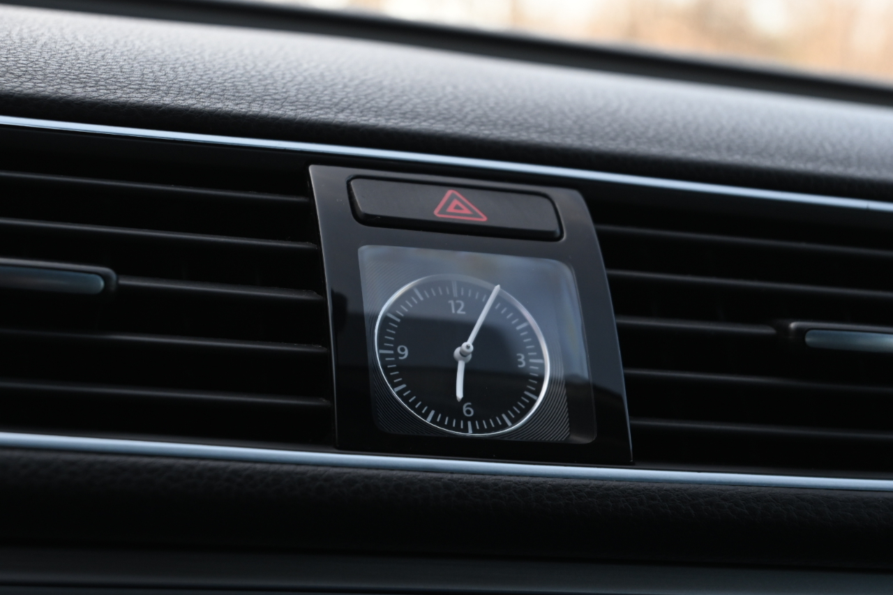 Volkswagen Passat 4dr Sdn 2.5L Auto SE PZEV 2013