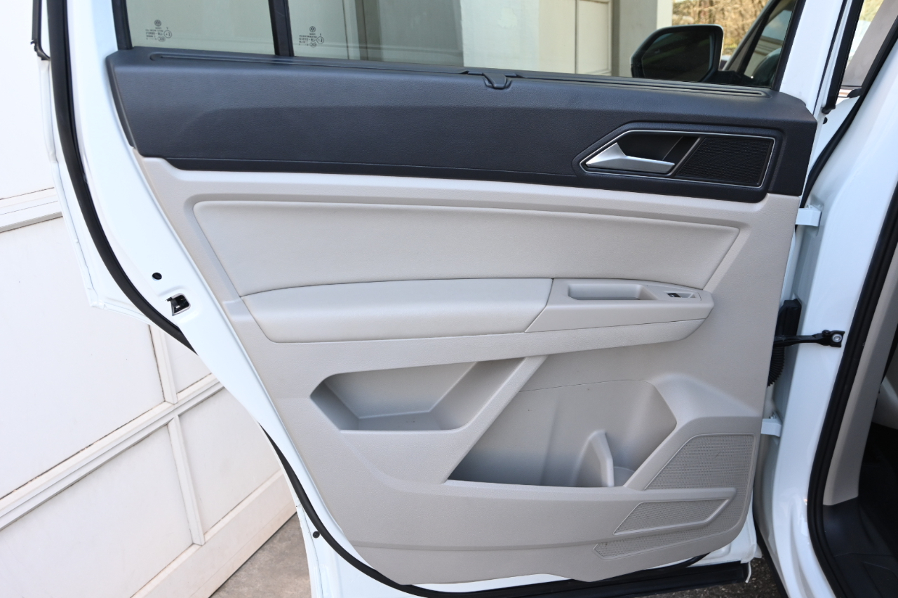 Volkswagen Atlas 3.6L V6 SEL R-Line FWD 2019