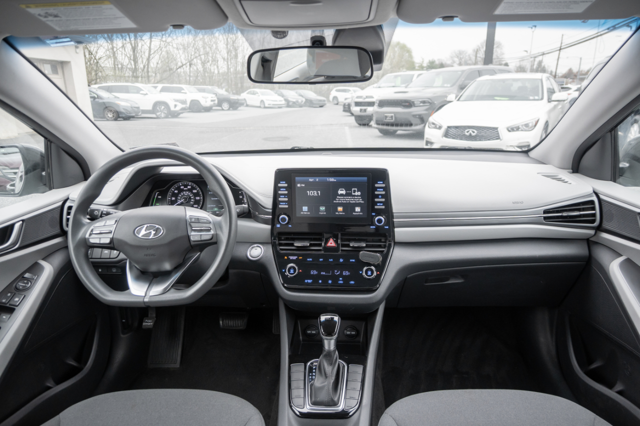 Hyundai Ioniq Hybrid Blue Hatchback 2020