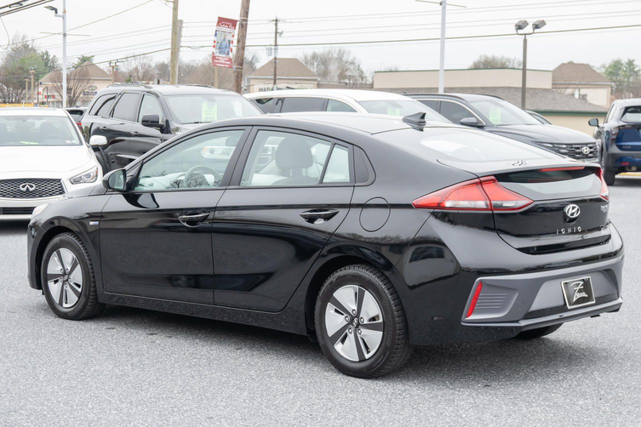 Hyundai Ioniq Hybrid Blue Hatchback 2020