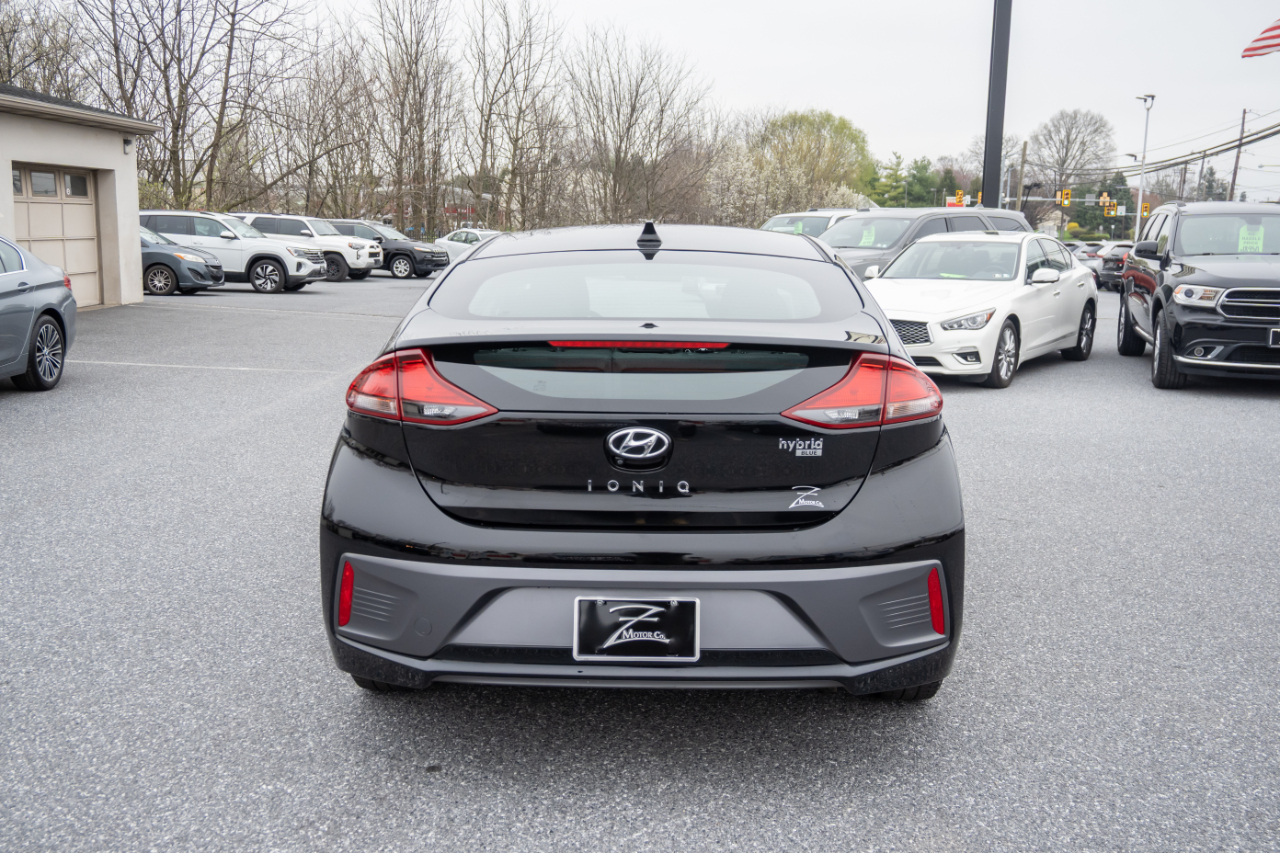 Hyundai Ioniq Hybrid Blue Hatchback 2020