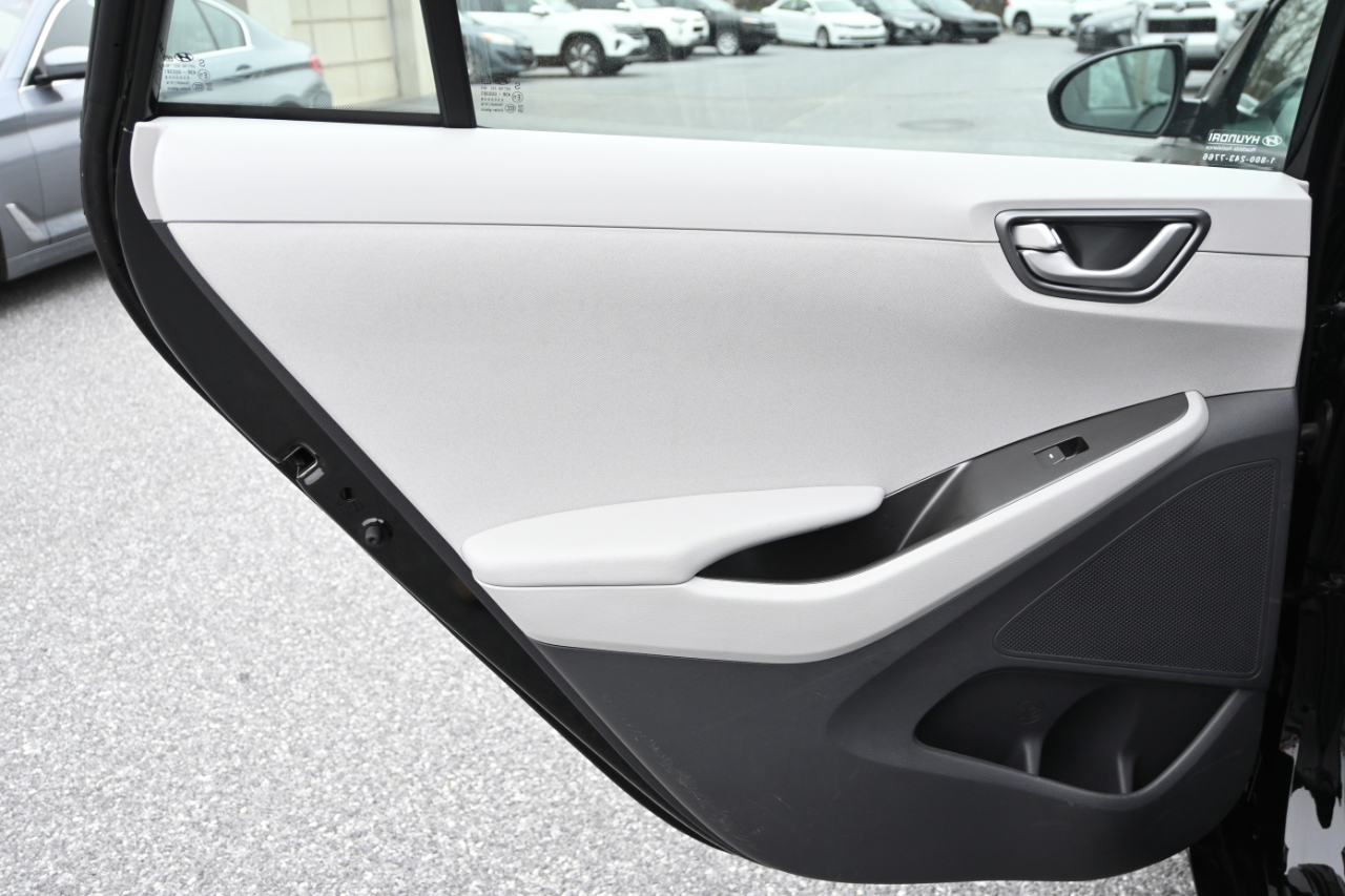 Hyundai Ioniq Hybrid Blue Hatchback 2020