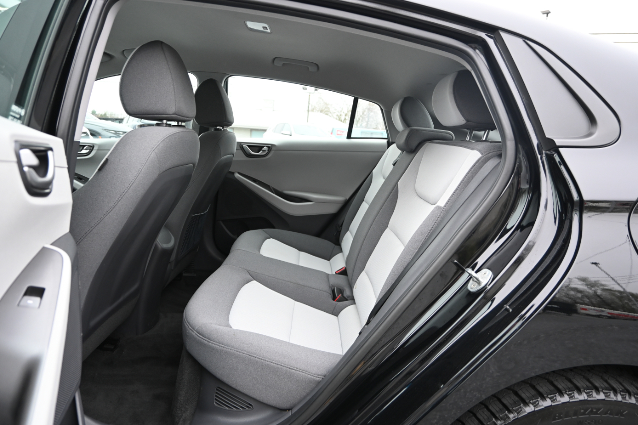 Hyundai Ioniq Hybrid Blue Hatchback 2020