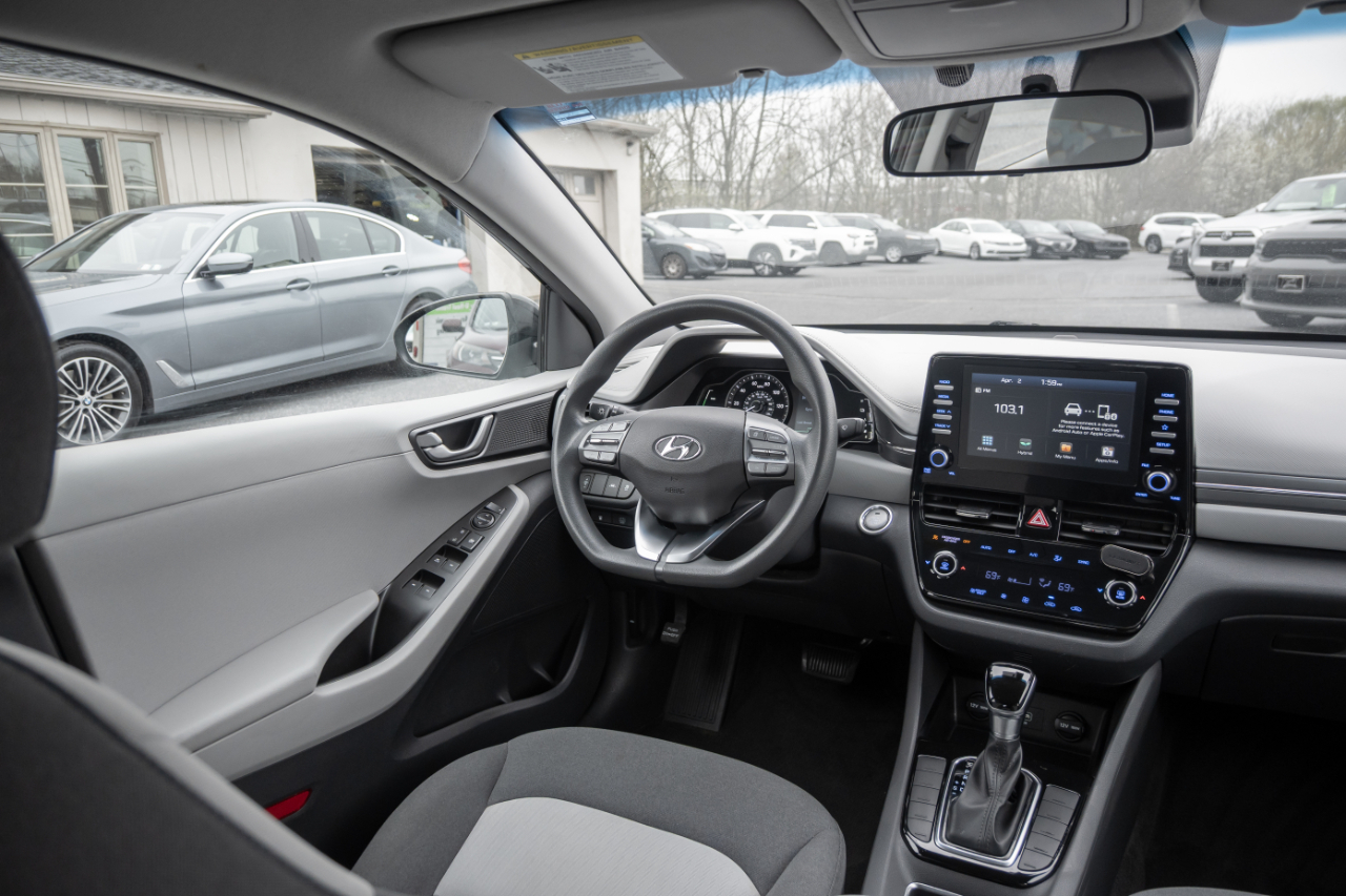 Hyundai Ioniq Hybrid Blue Hatchback 2020