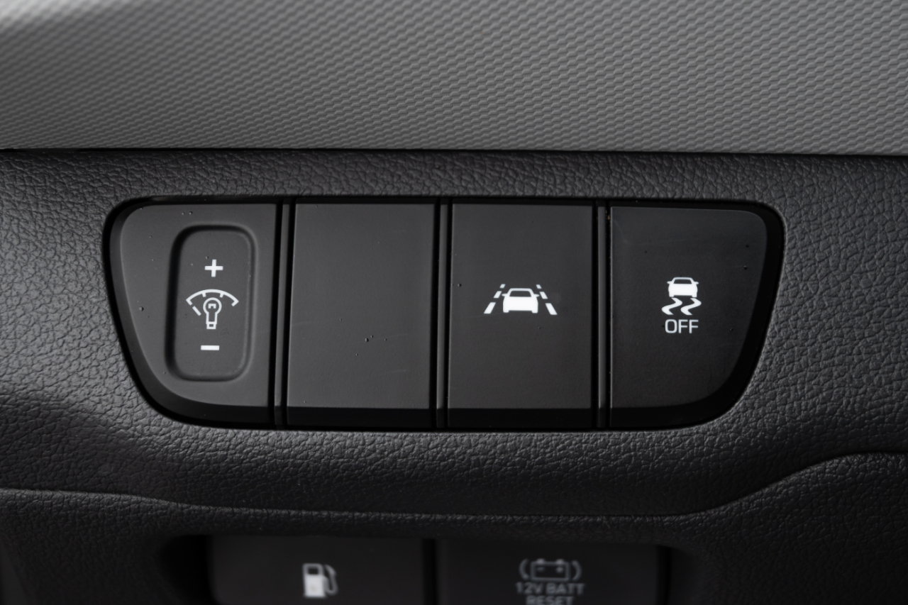 Hyundai Ioniq Hybrid Blue Hatchback 2020