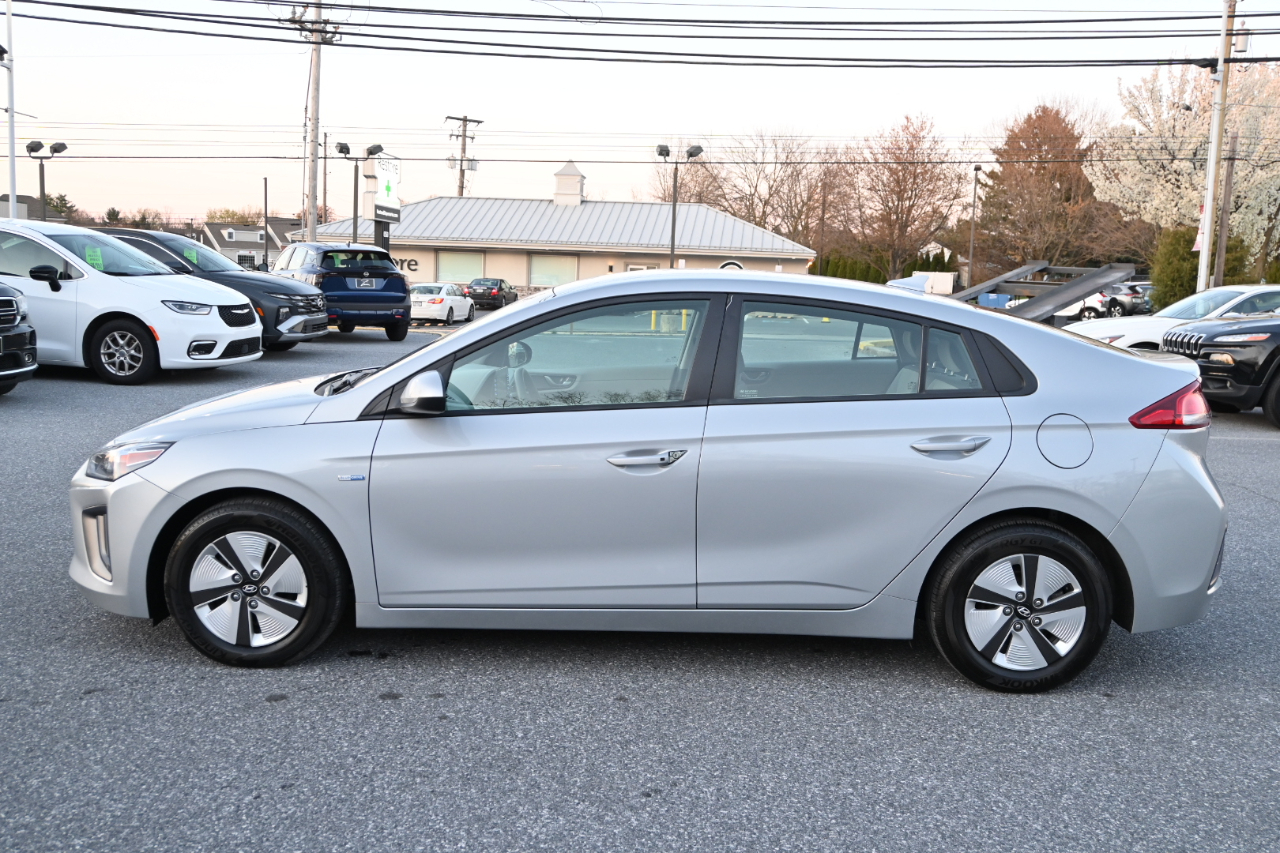 Hyundai Ioniq Hybrid Blue Hatchback 2020
