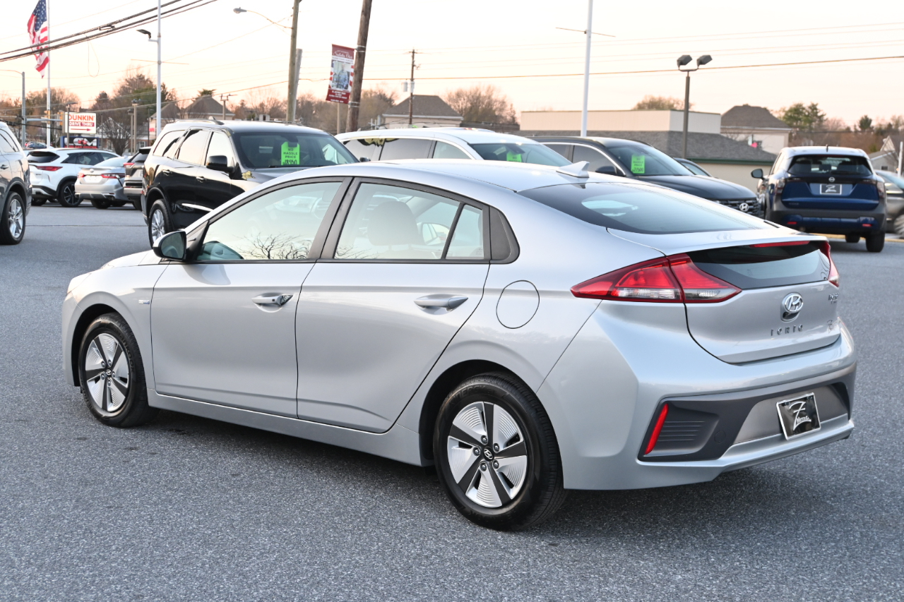 Hyundai Ioniq Hybrid Blue Hatchback 2020