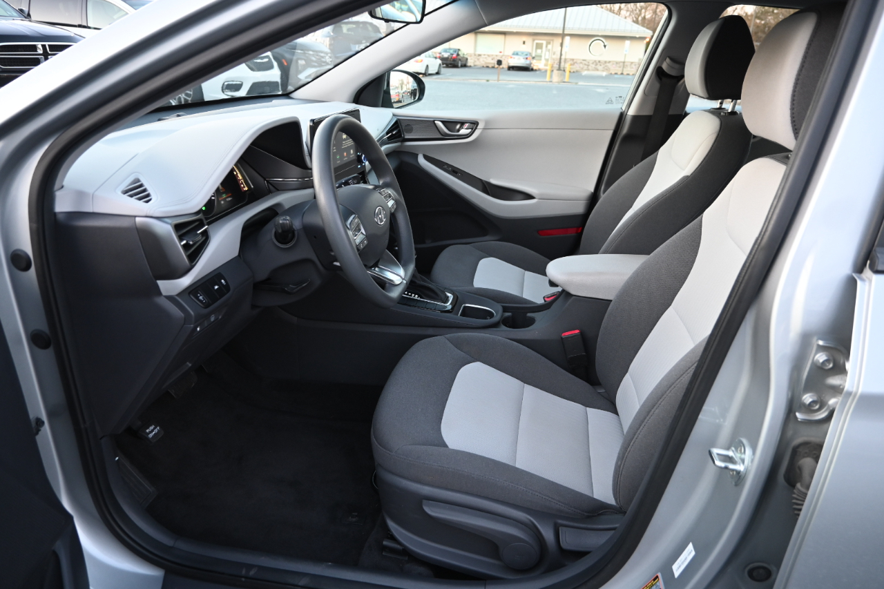 Hyundai Ioniq Hybrid Blue Hatchback 2020