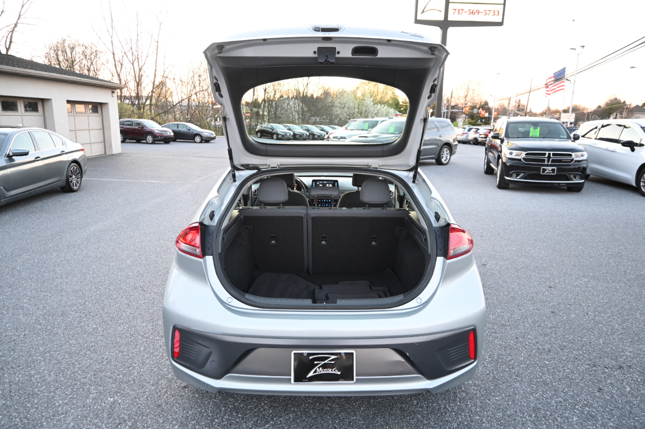 Hyundai Ioniq Hybrid Blue Hatchback 2020