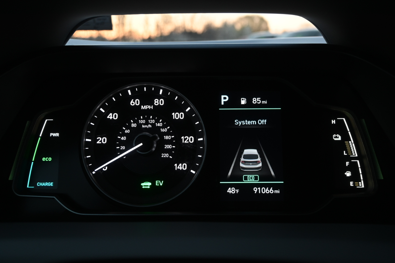 Hyundai Ioniq Hybrid Blue Hatchback 2020