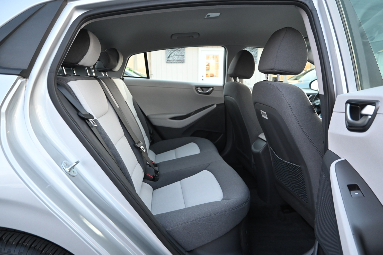 Hyundai Ioniq Hybrid Blue Hatchback 2020