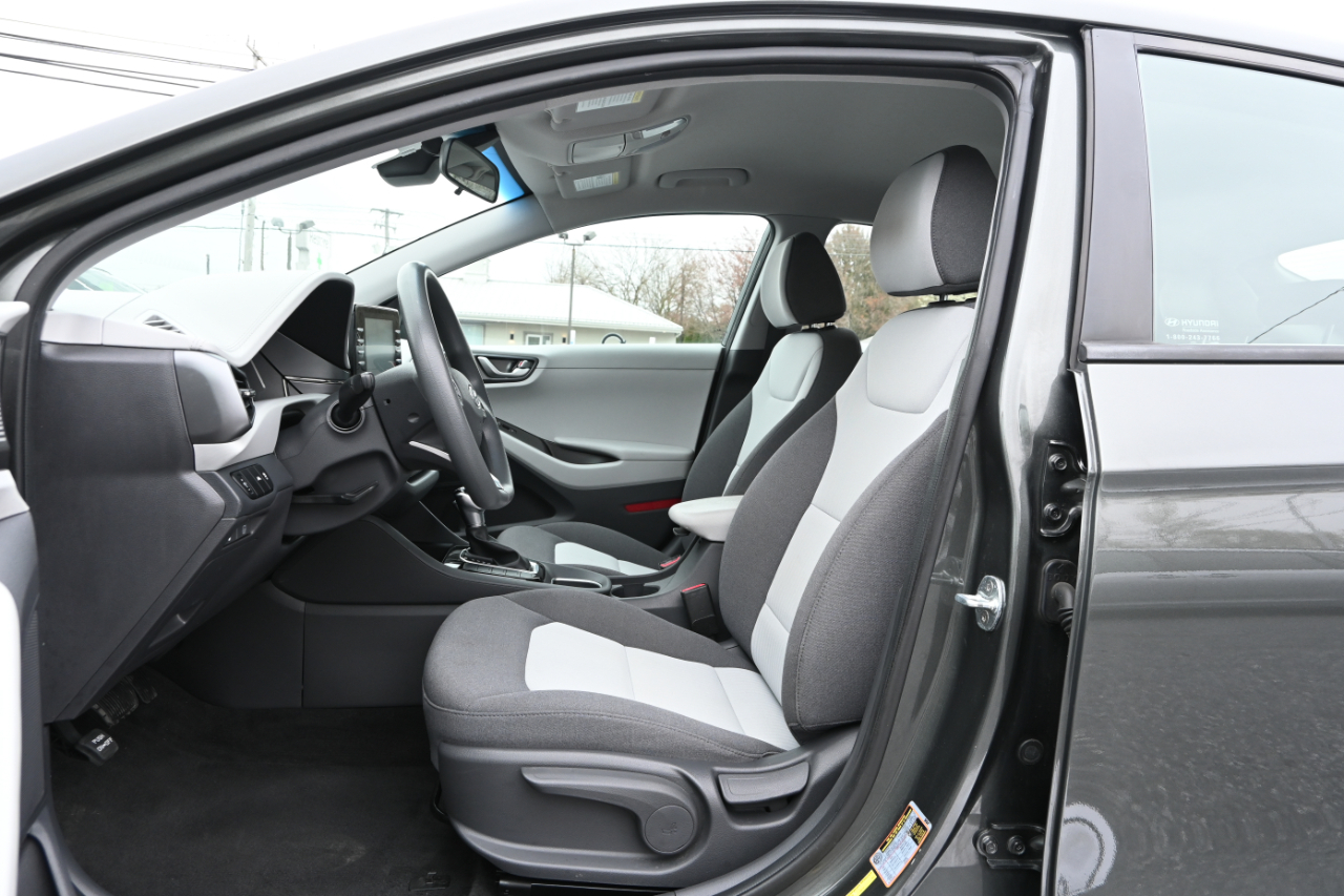 Hyundai Ioniq Hybrid Blue Hatchback 2020