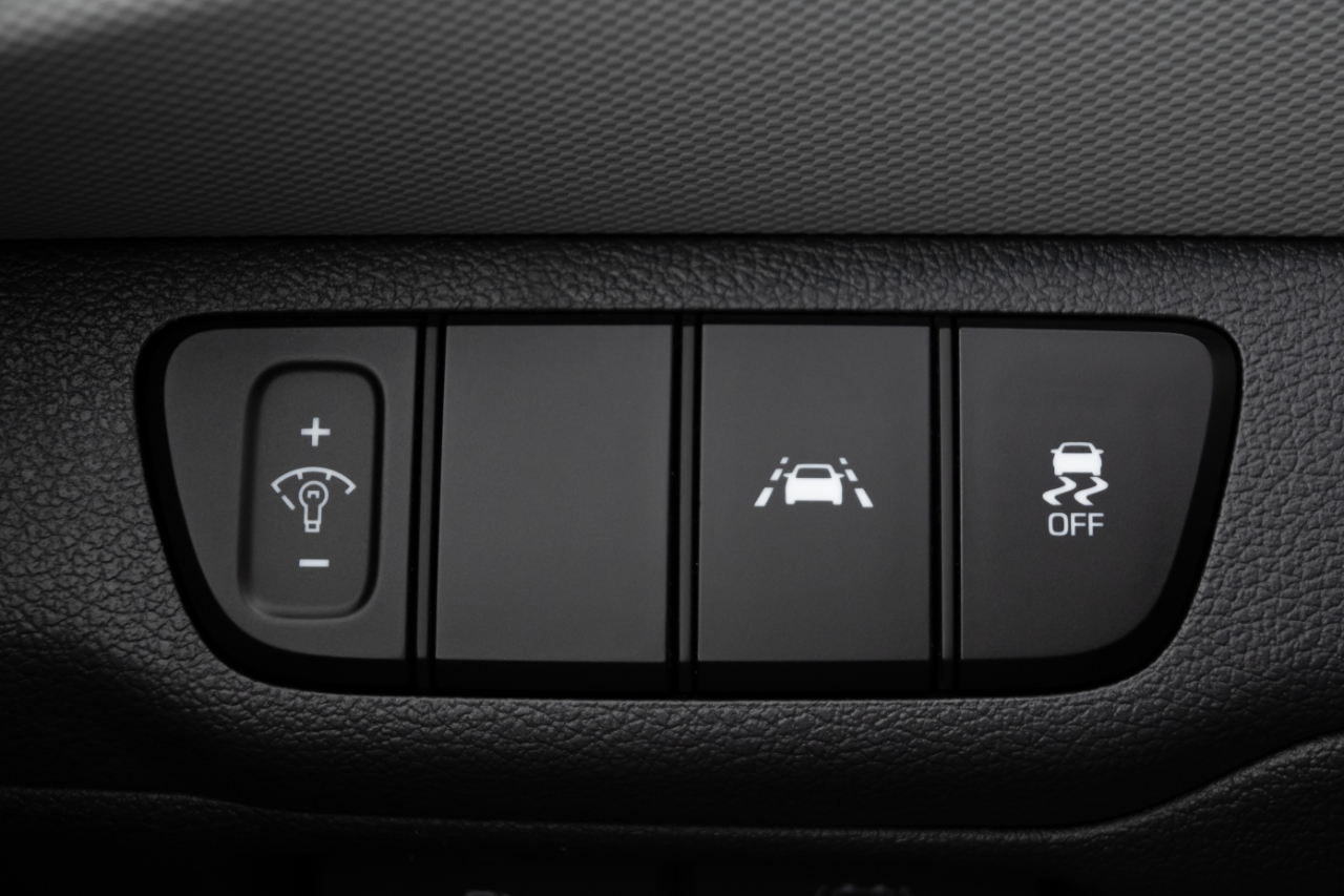 Hyundai Ioniq Hybrid Blue Hatchback 2020