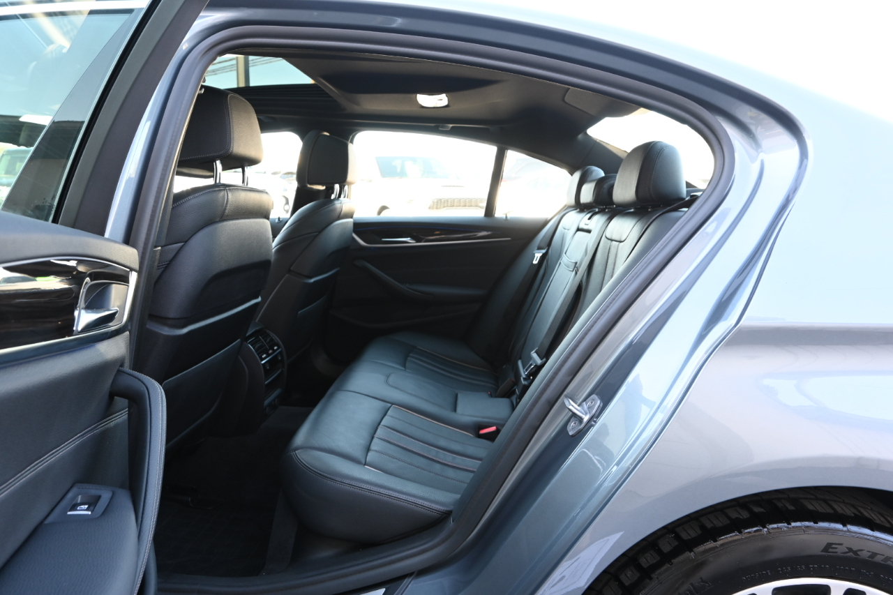 BMW 5 Series 530i xDrive Sedan 2019