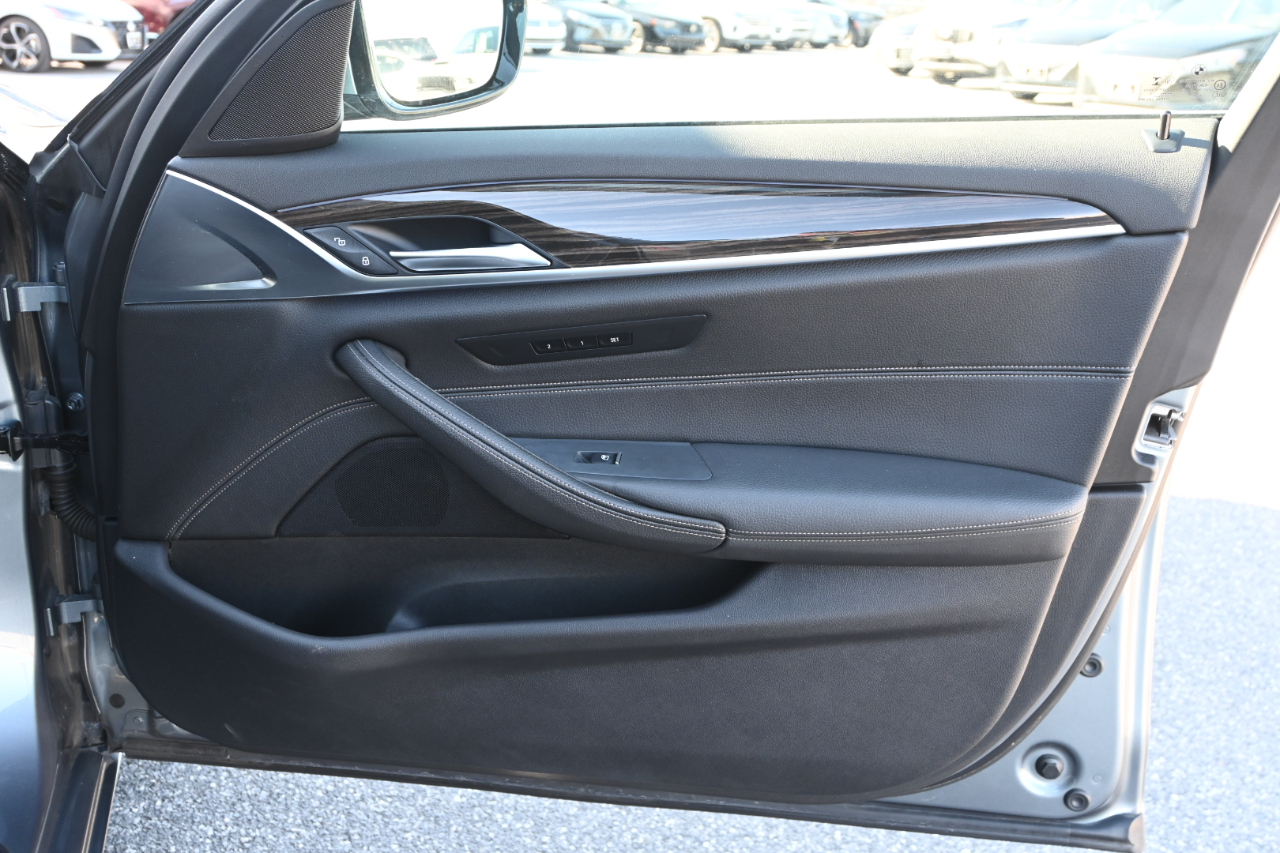 BMW 5 Series 530i xDrive Sedan 2019