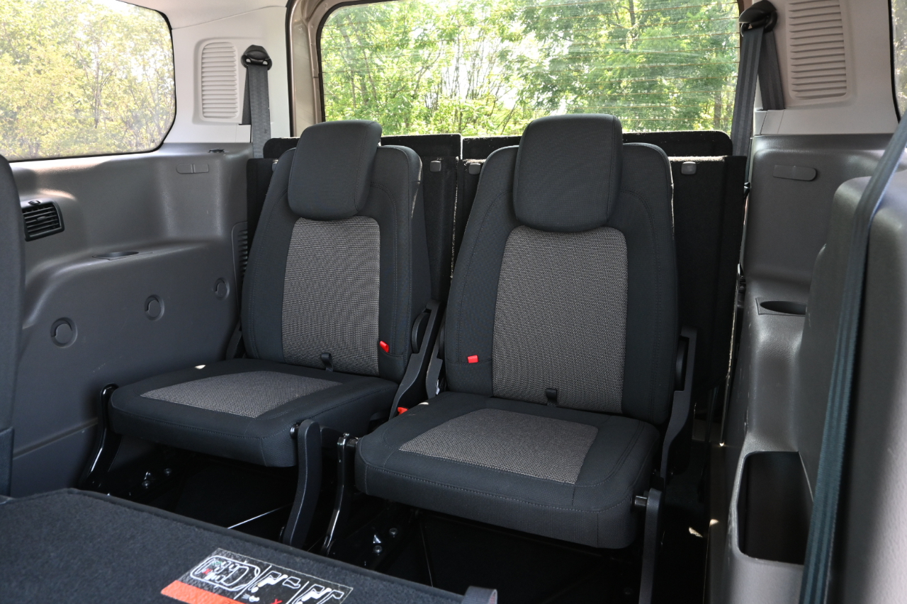 Ford Transit Connect Wagon XL LWB w/Rear Liftgate 2021