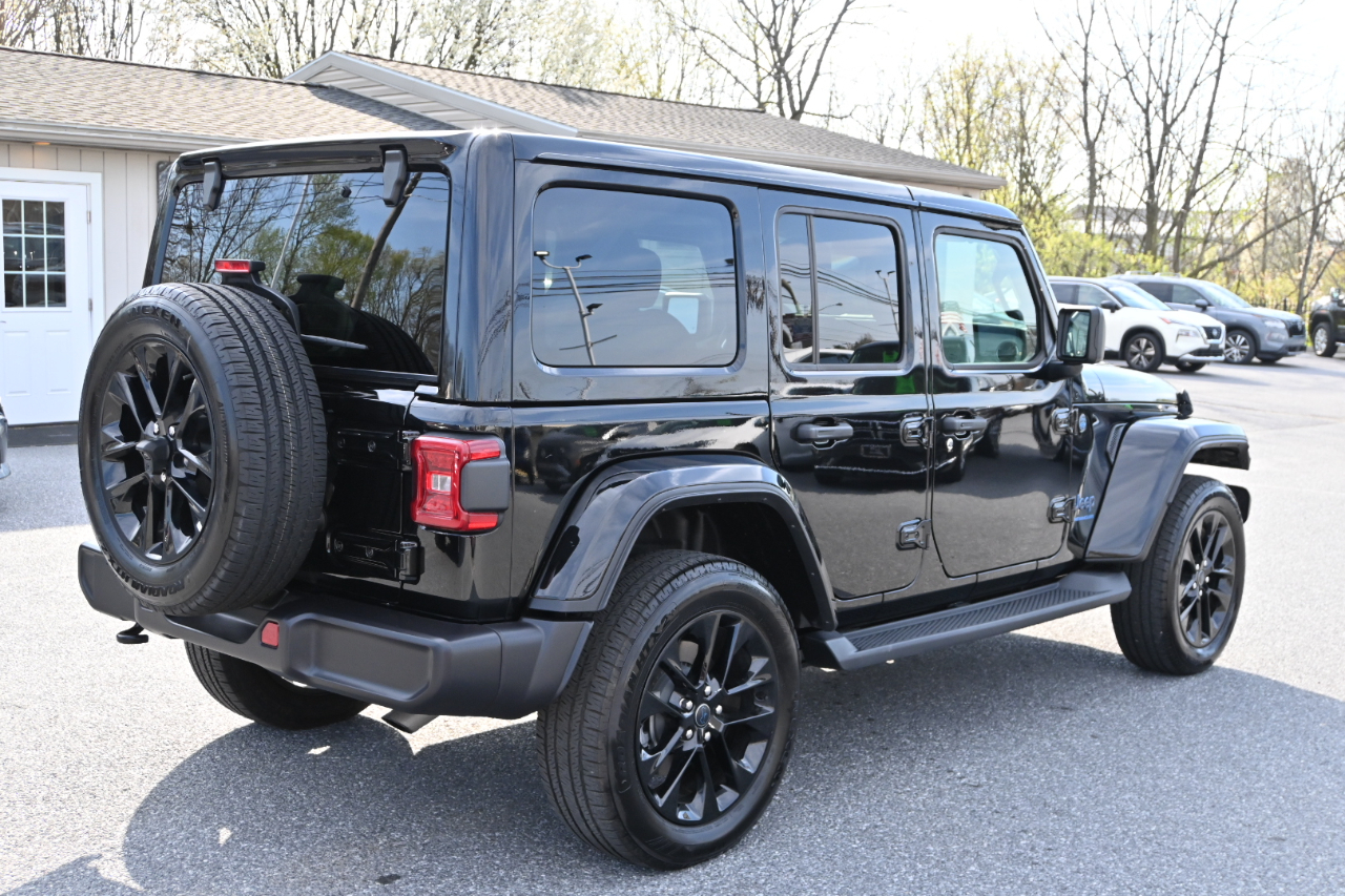 Jeep Wrangler 4xe Sahara 4x4 2025