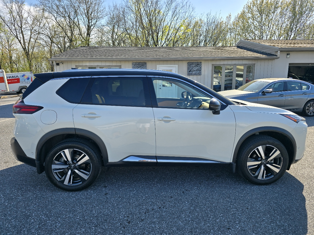 Nissan Rogue AWD Platinum 2023