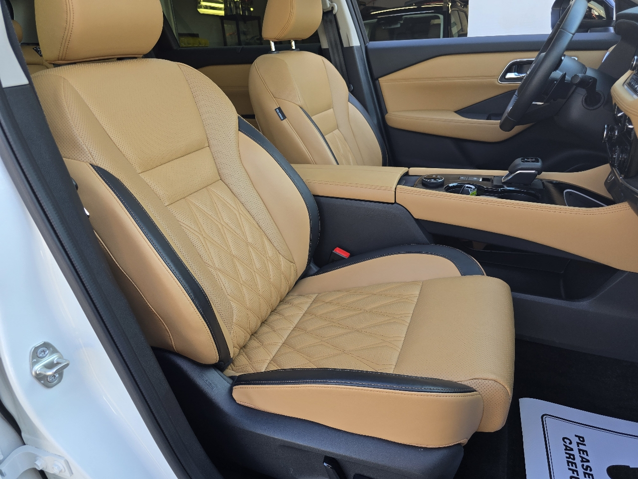 Nissan Rogue AWD Platinum 2023