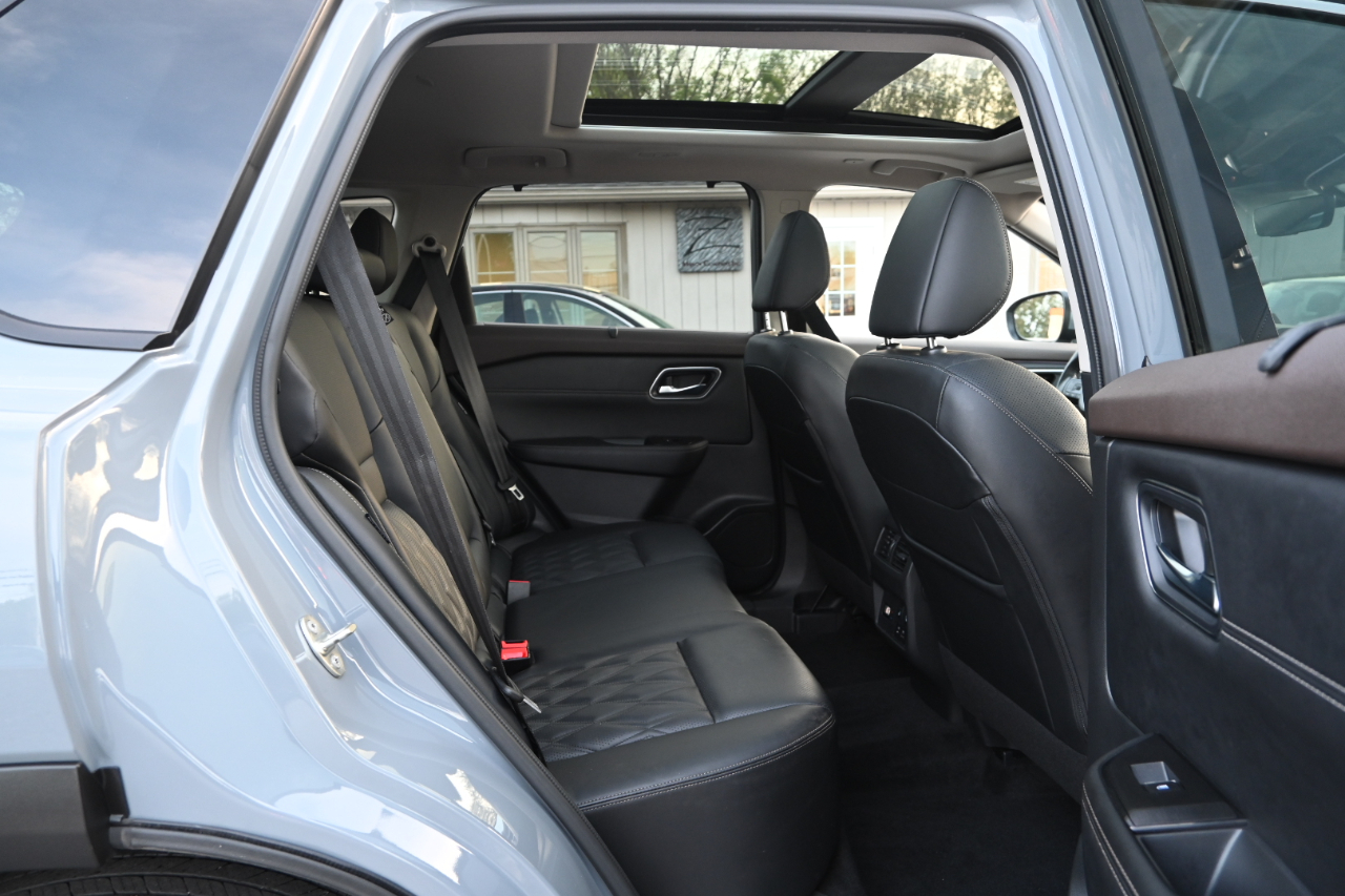 Nissan Rogue AWD Platinum 2023