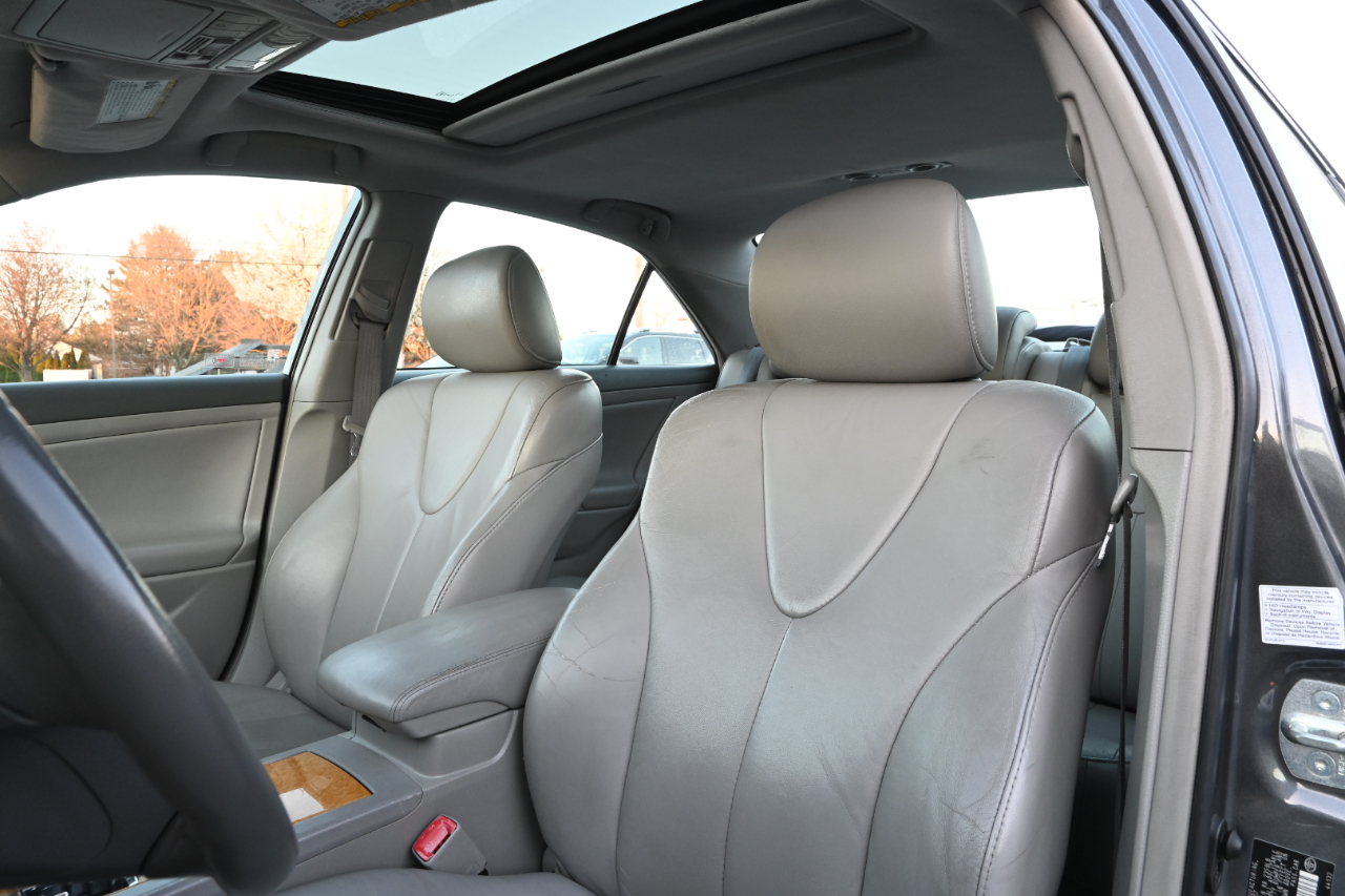 Toyota Camry 4dr Sdn V6 Auto XLE (Natl) 2007