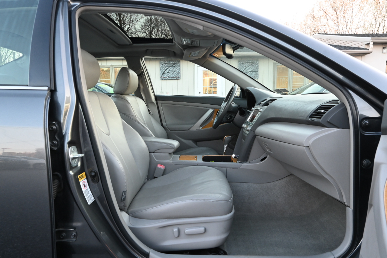 Toyota Camry 4dr Sdn V6 Auto XLE (Natl) 2007