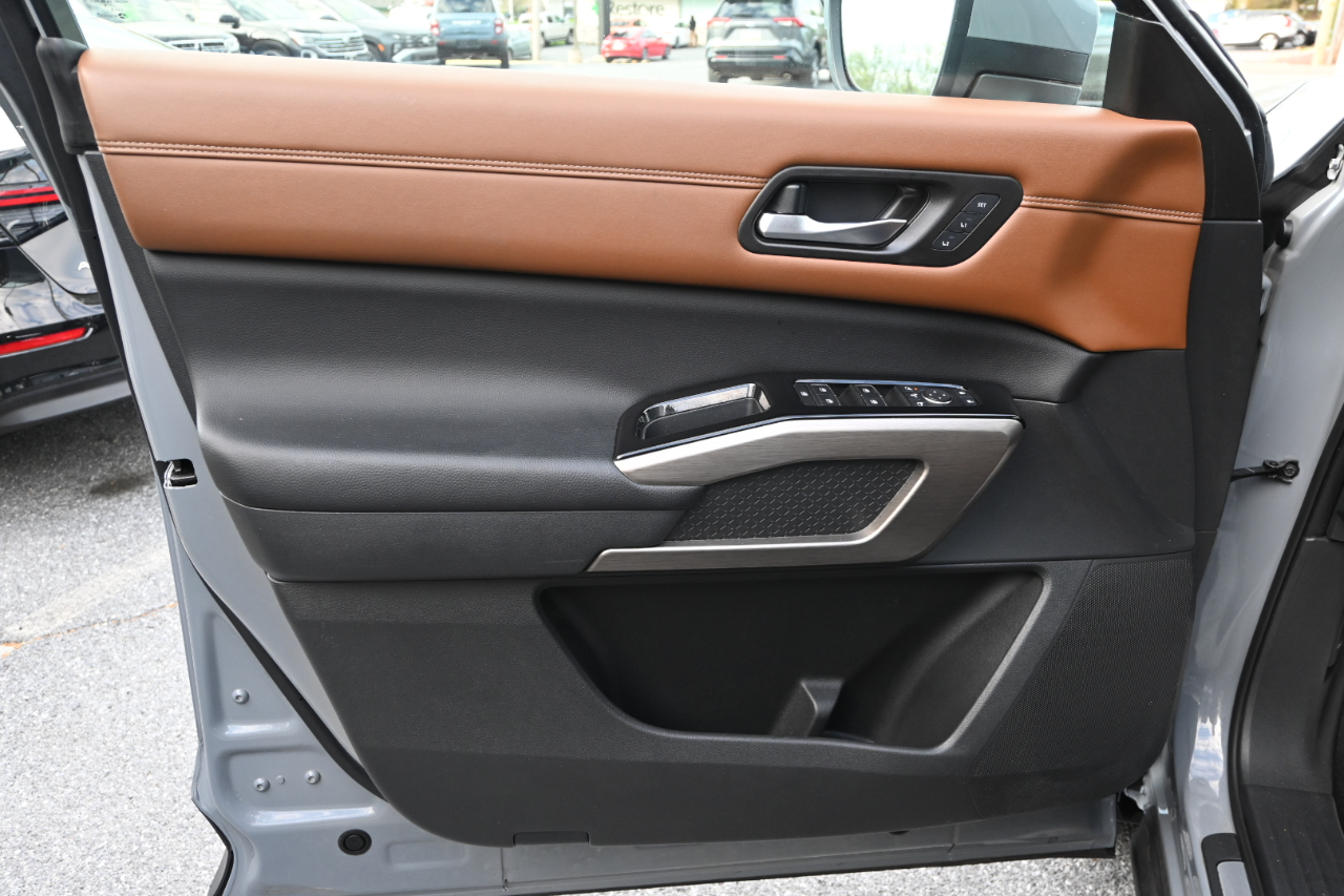 Nissan Pathfinder Platinum 4WD 2023