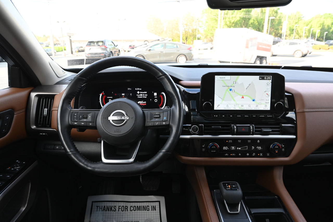 Nissan Pathfinder Platinum 4WD 2023