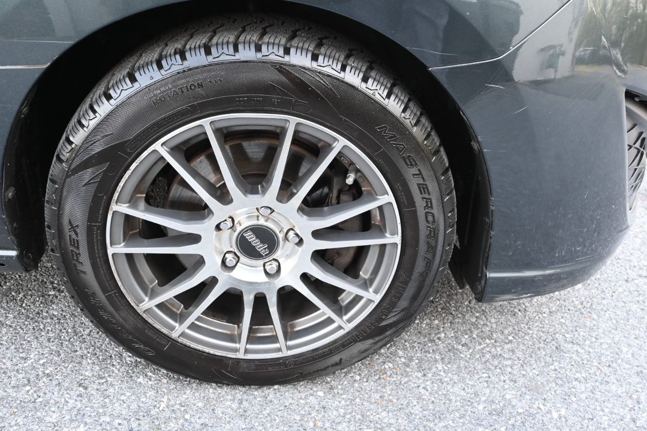 Mazda MAZDA5 4dr Wgn Auto Grand Touring 2012