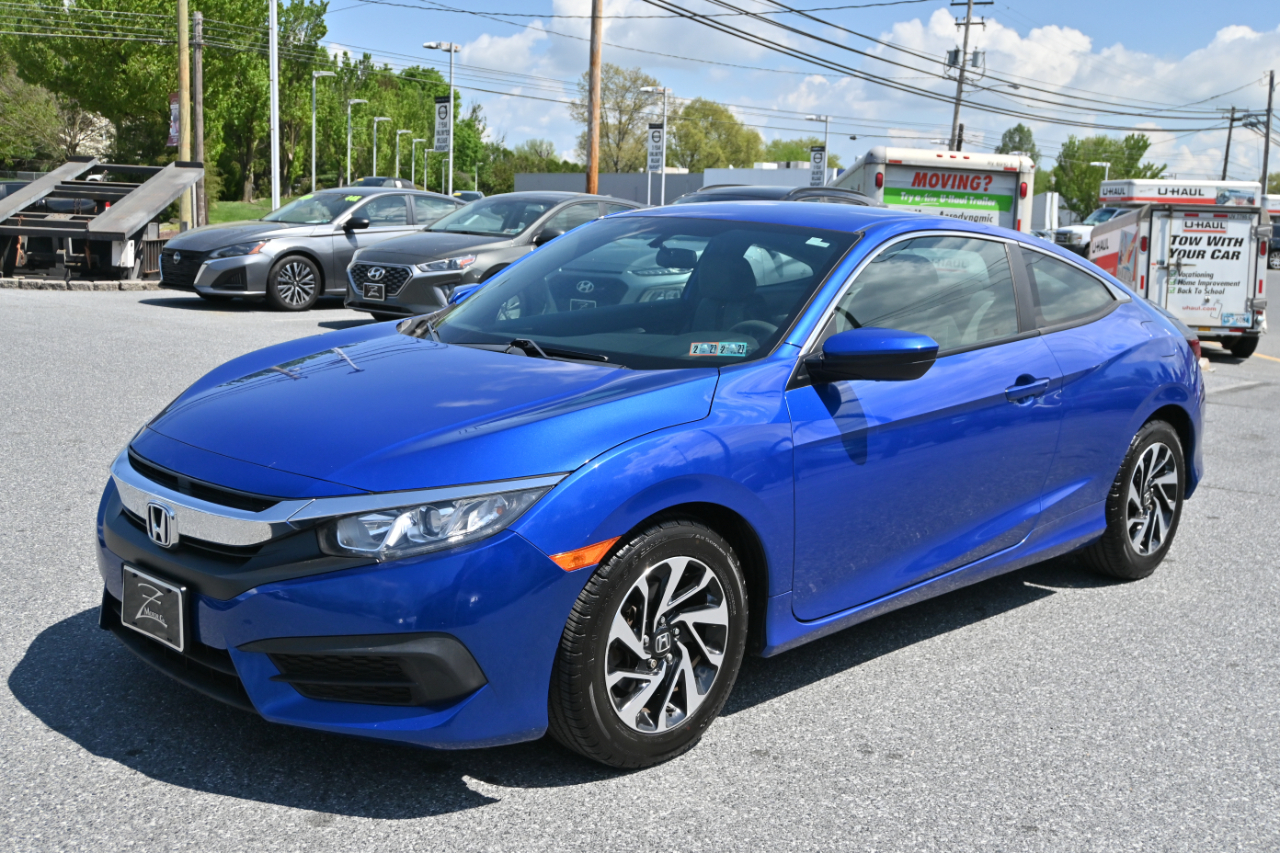 Honda Civic Coupe LX CVT 2017