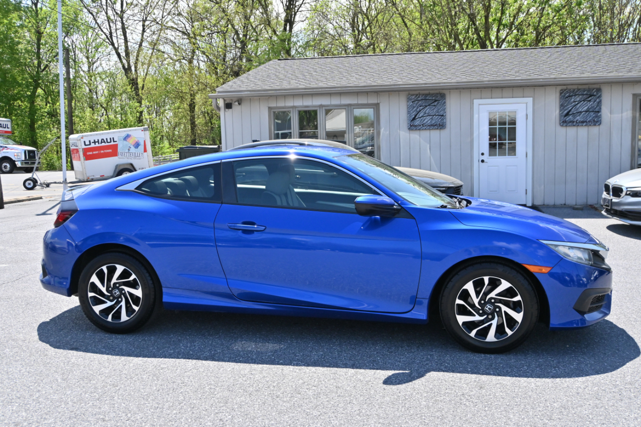 Honda Civic Coupe LX CVT 2017