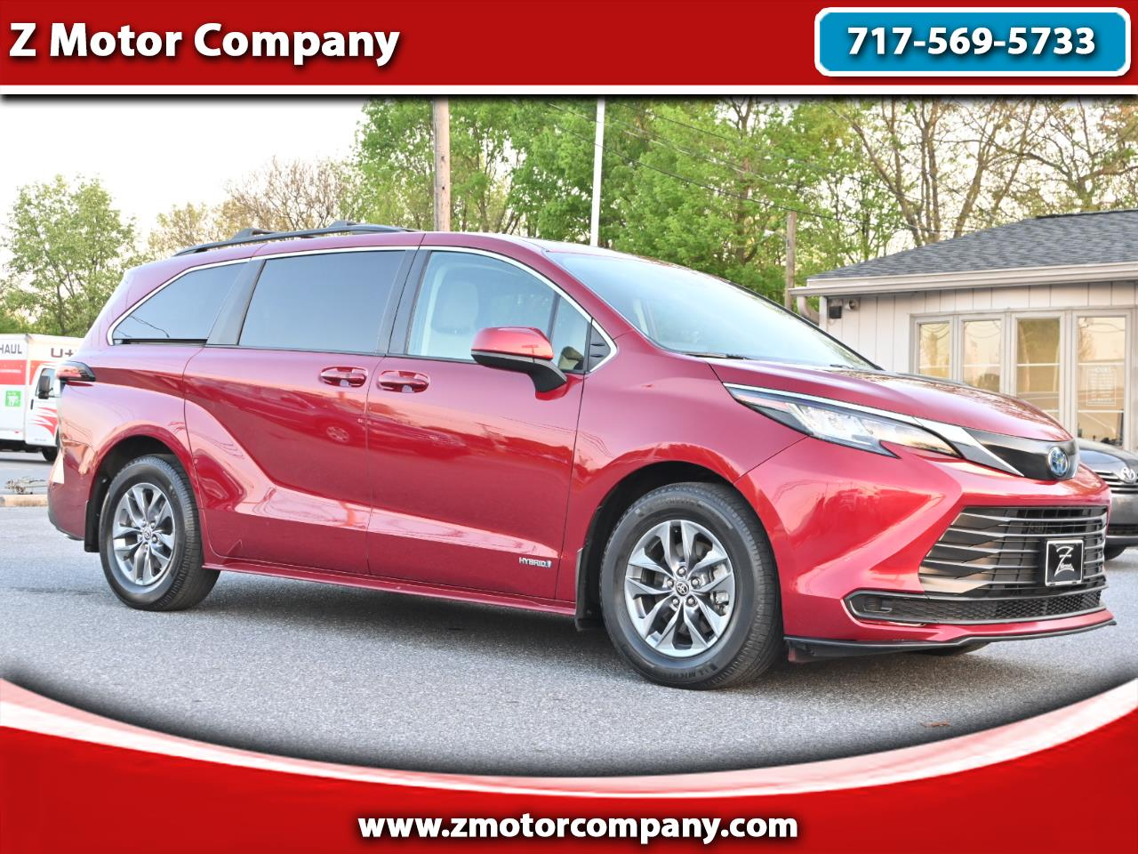 2021 Toyota Sienna LE Plus FWD 8-Passenger