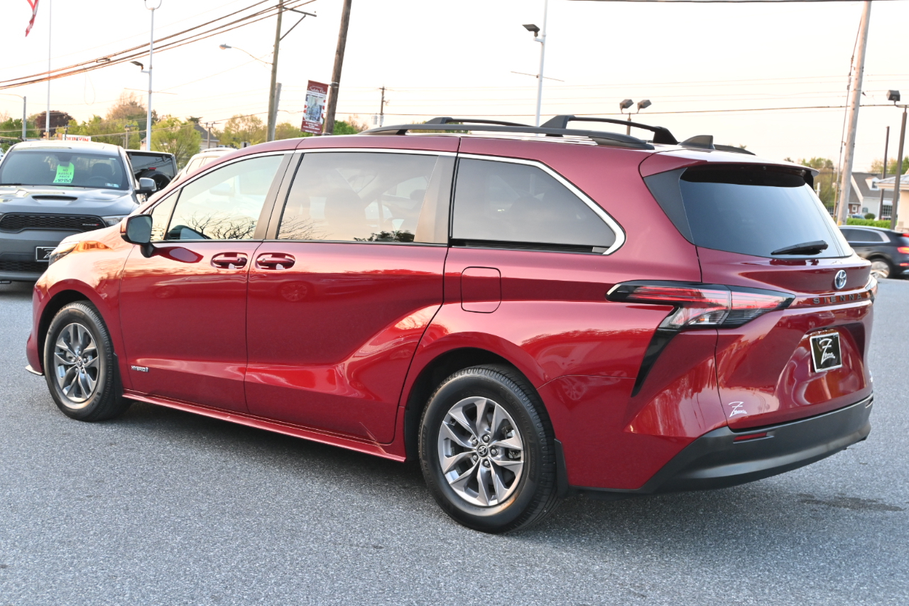 Toyota Sienna  2021