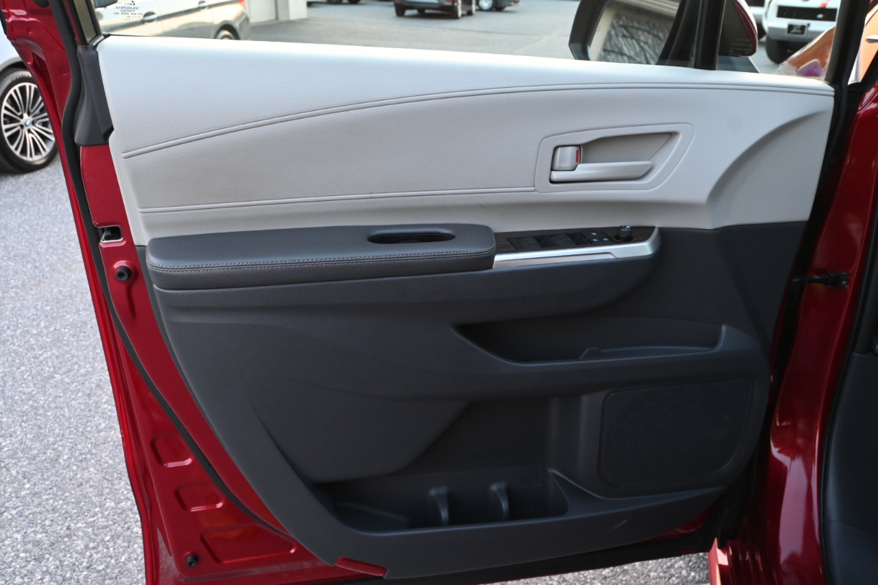 Toyota Sienna  2021