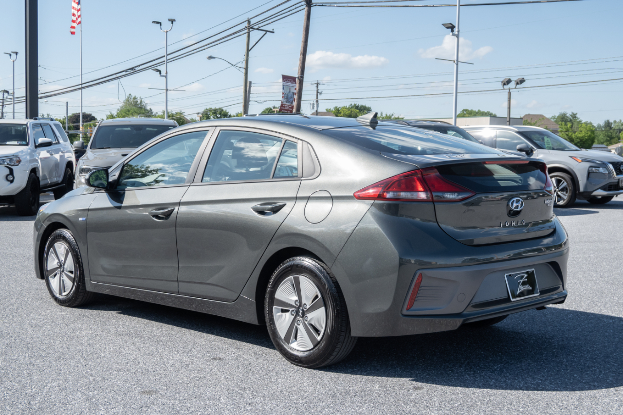 Hyundai Ioniq Hybrid Blue Hatchback 2020