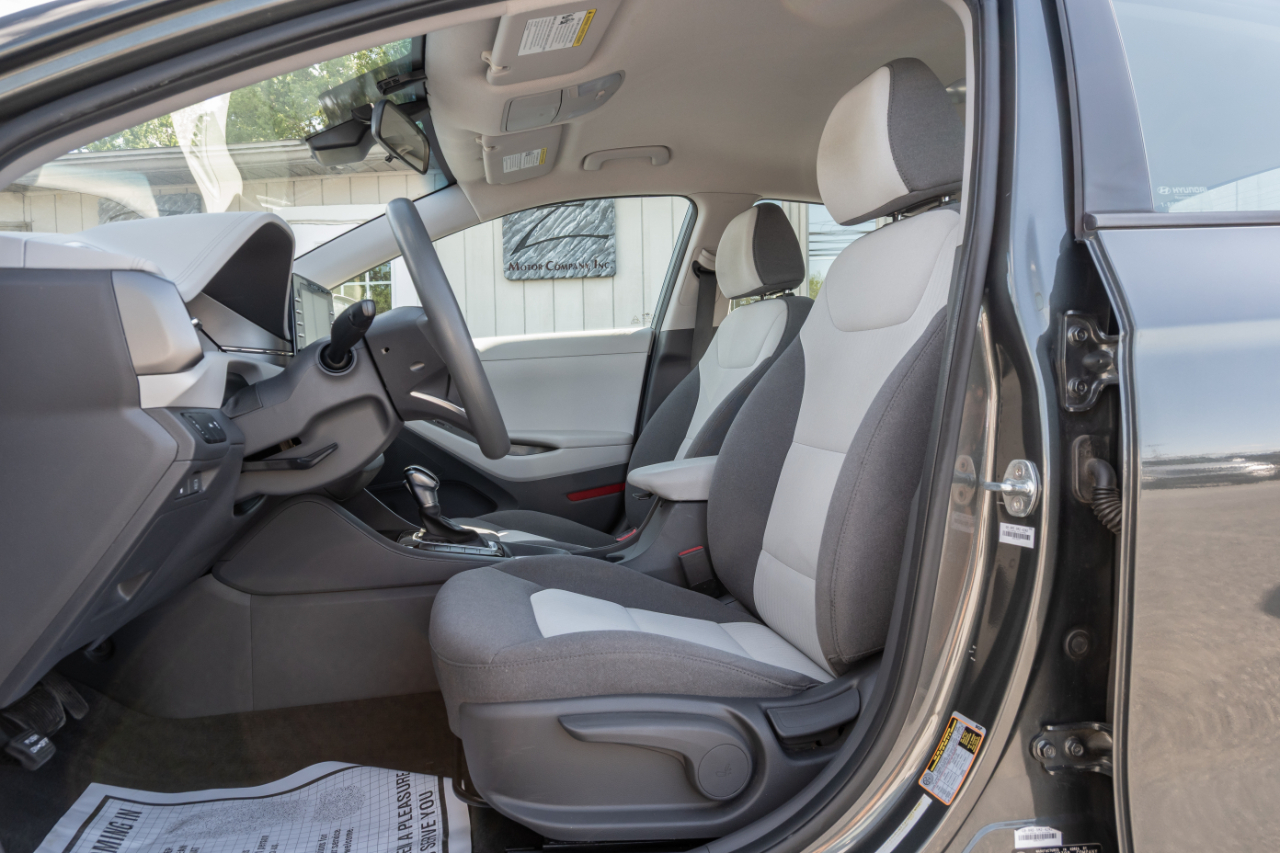 Hyundai Ioniq Hybrid Blue Hatchback 2020