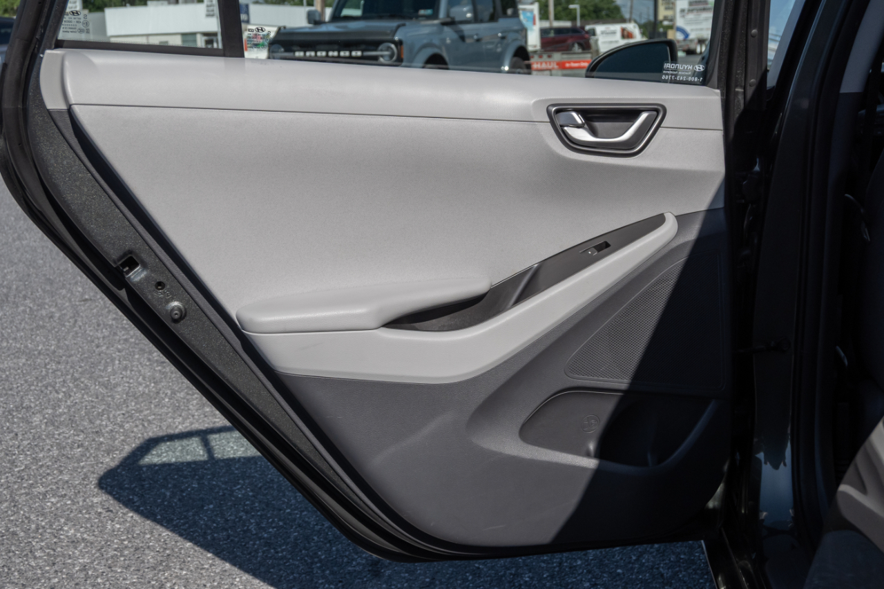 Hyundai Ioniq Hybrid Blue Hatchback 2020