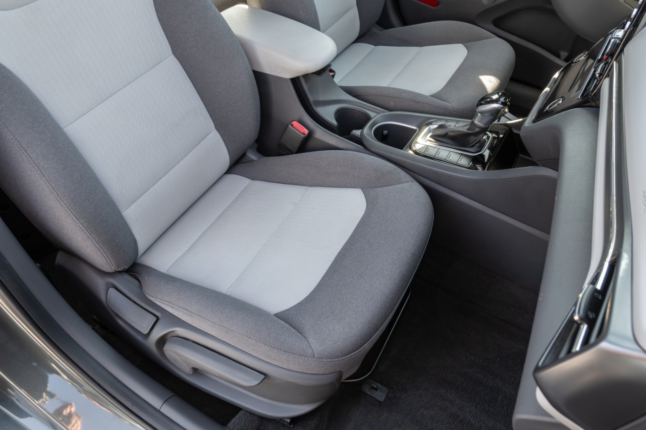 Hyundai Ioniq Hybrid Blue Hatchback 2020