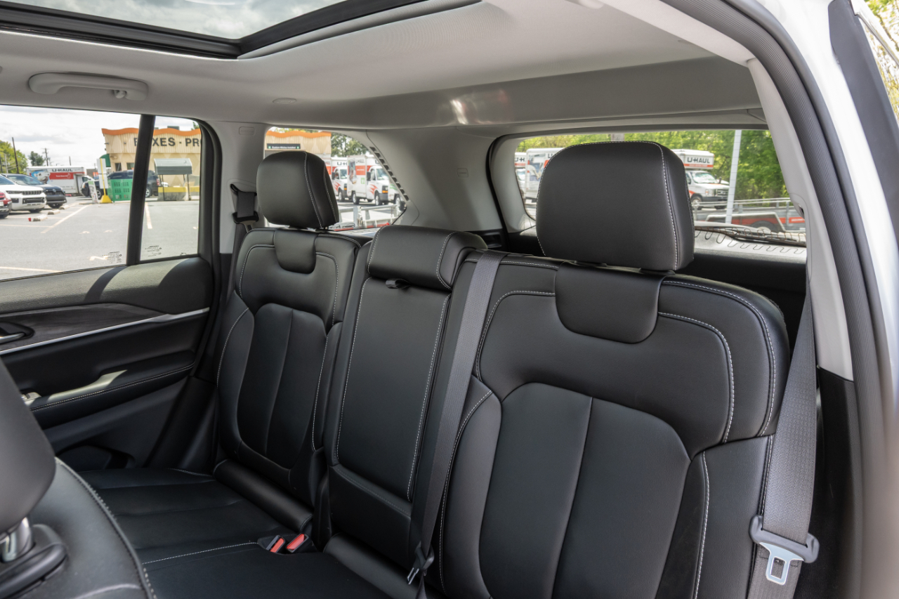 Jeep Grand Cherokee Limited 4x4 2023