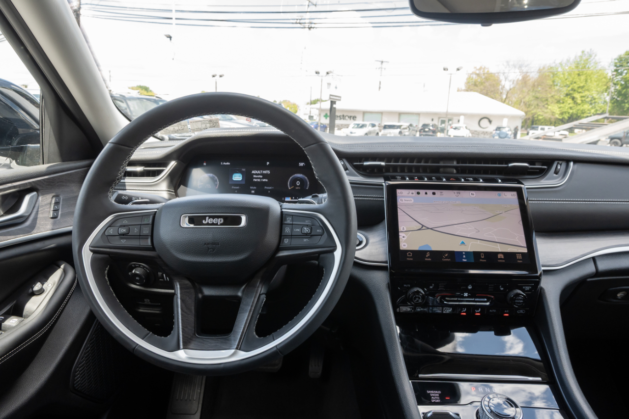 Jeep Grand Cherokee Limited 4x4 2023