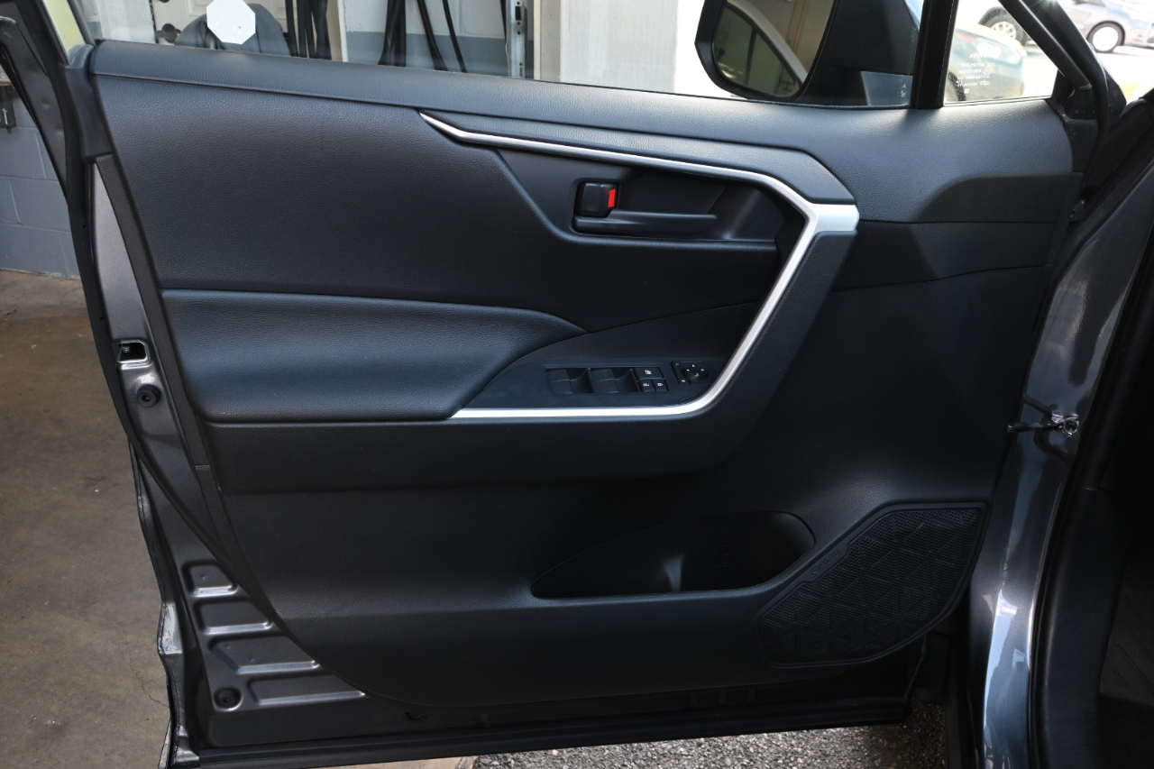 Toyota RAV4 Prime SE (Natl) 2021