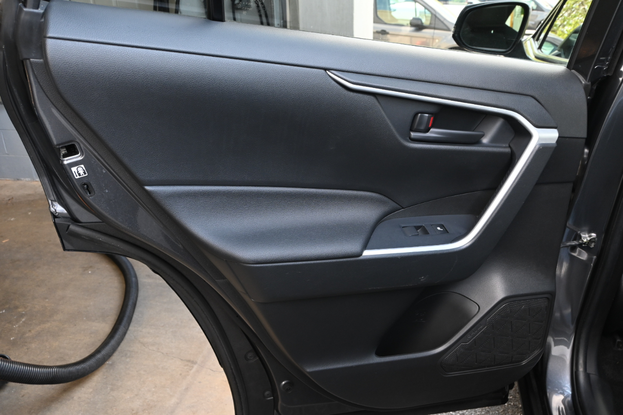 Toyota RAV4 Prime SE (Natl) 2021