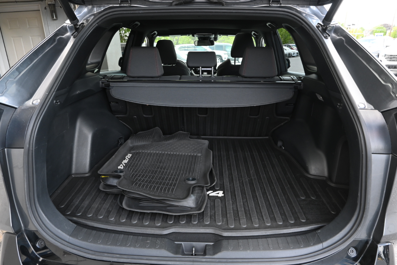Toyota RAV4 Prime SE (Natl) 2021