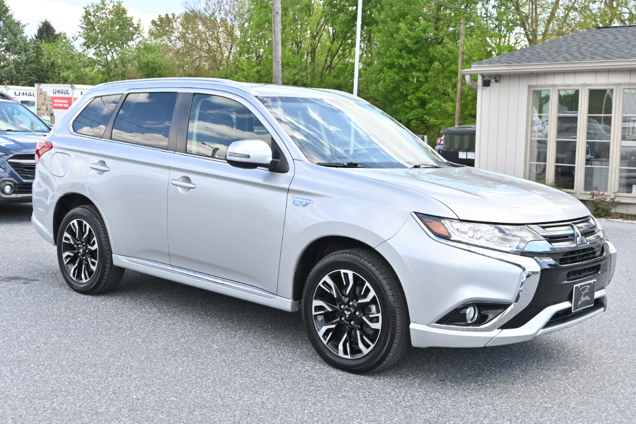 Mitsubishi Outlander PHEV SEL S-AWC 2018
