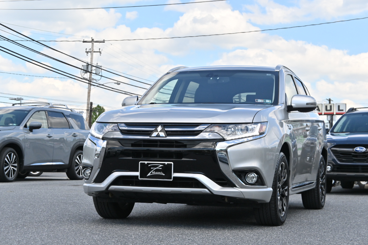 Mitsubishi Outlander PHEV SEL S-AWC 2018