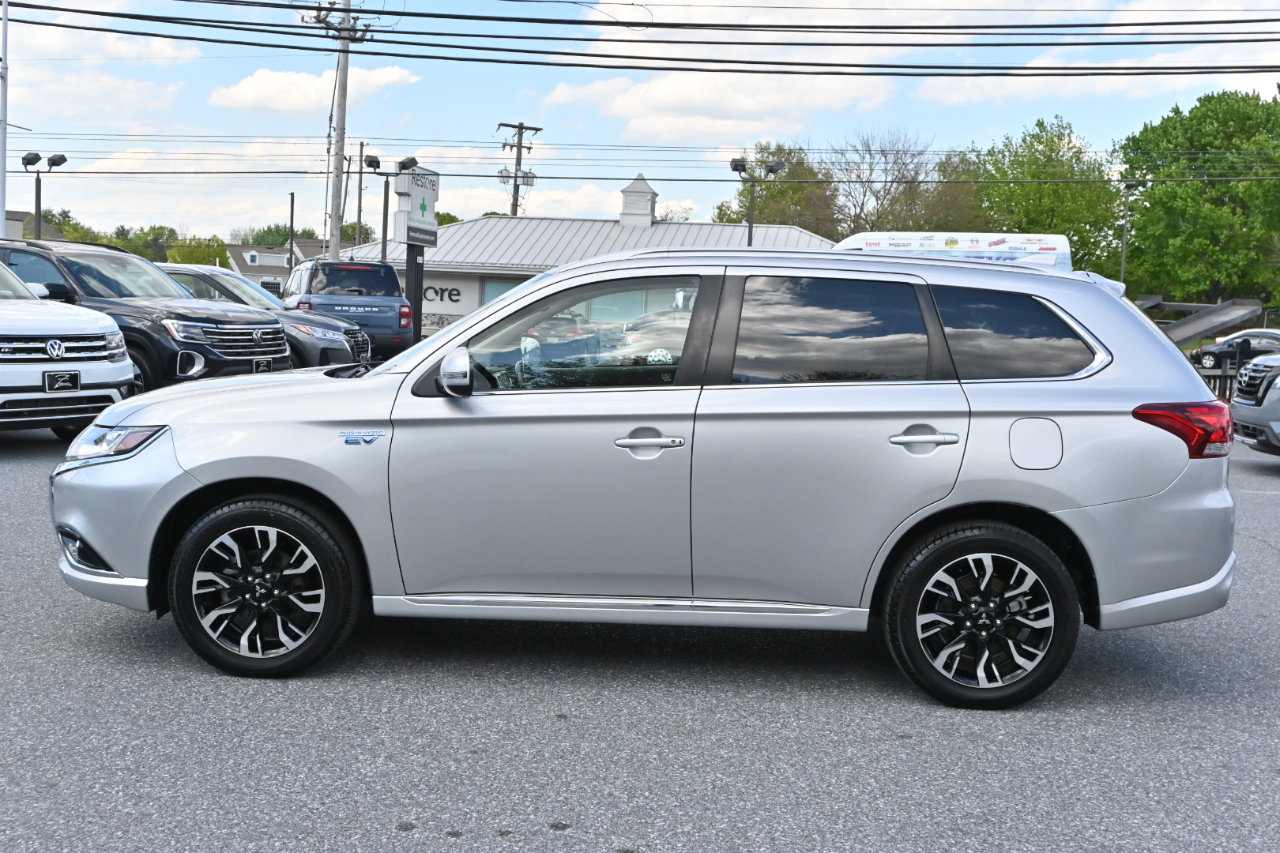 Mitsubishi Outlander PHEV SEL S-AWC 2018