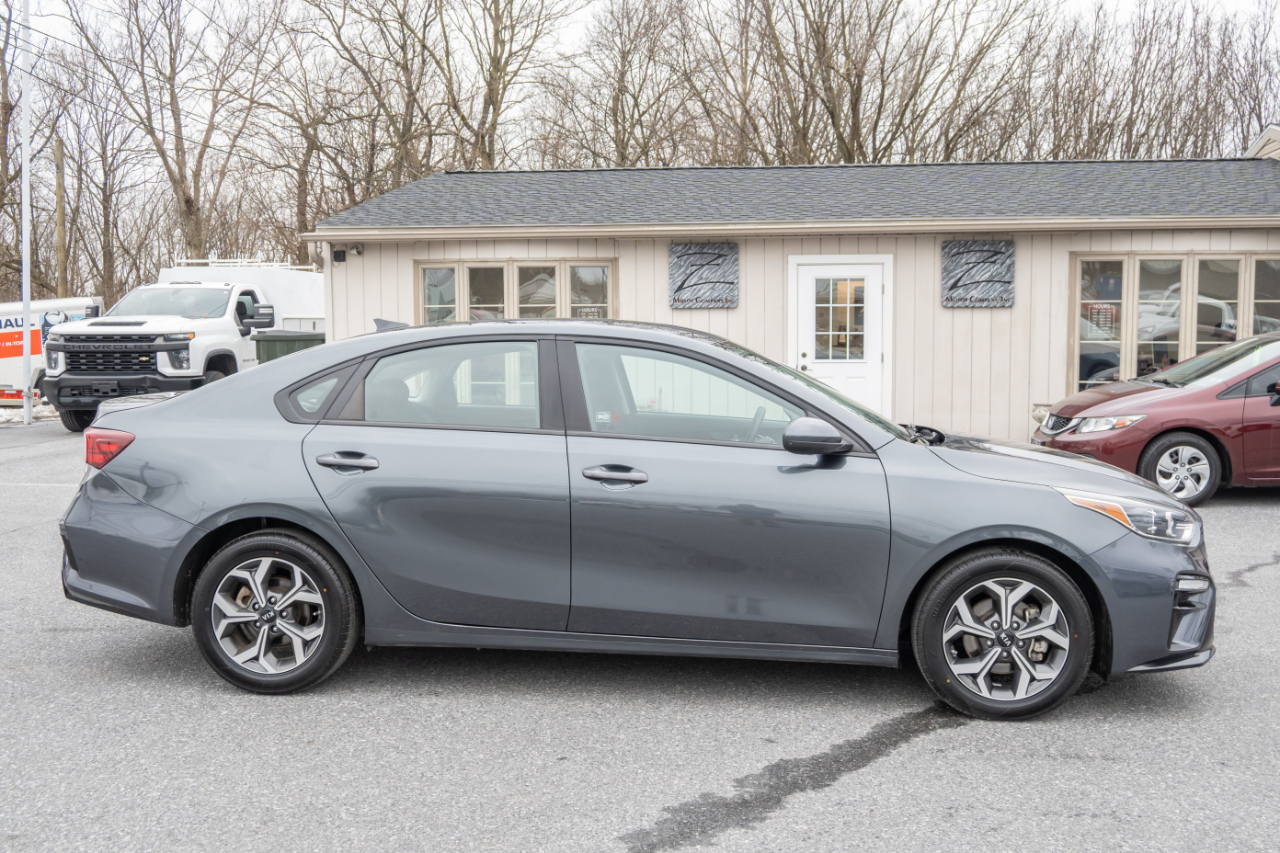 Kia Forte LXS IVT 2021