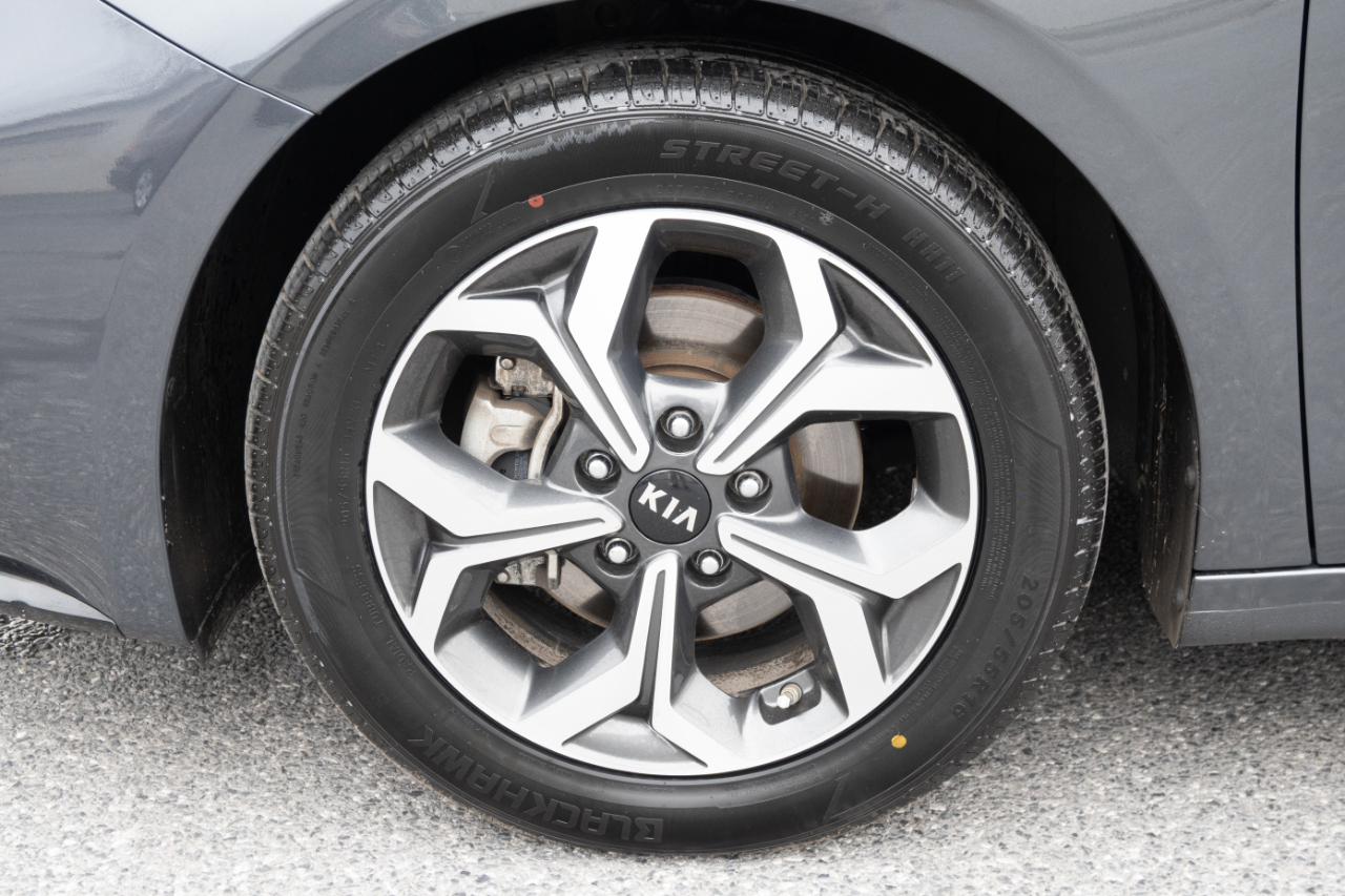 Kia Forte LXS IVT 2021