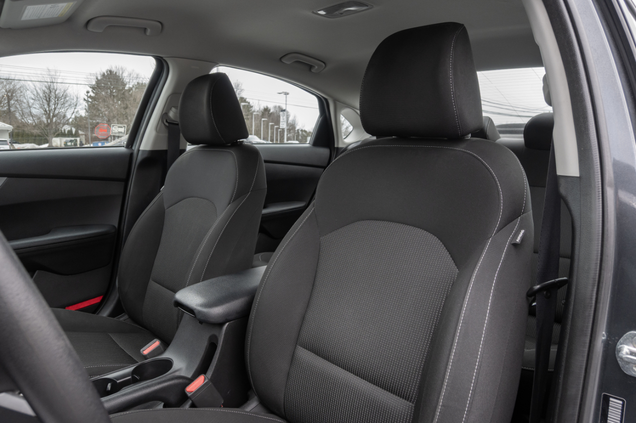 Kia Forte LXS IVT 2021