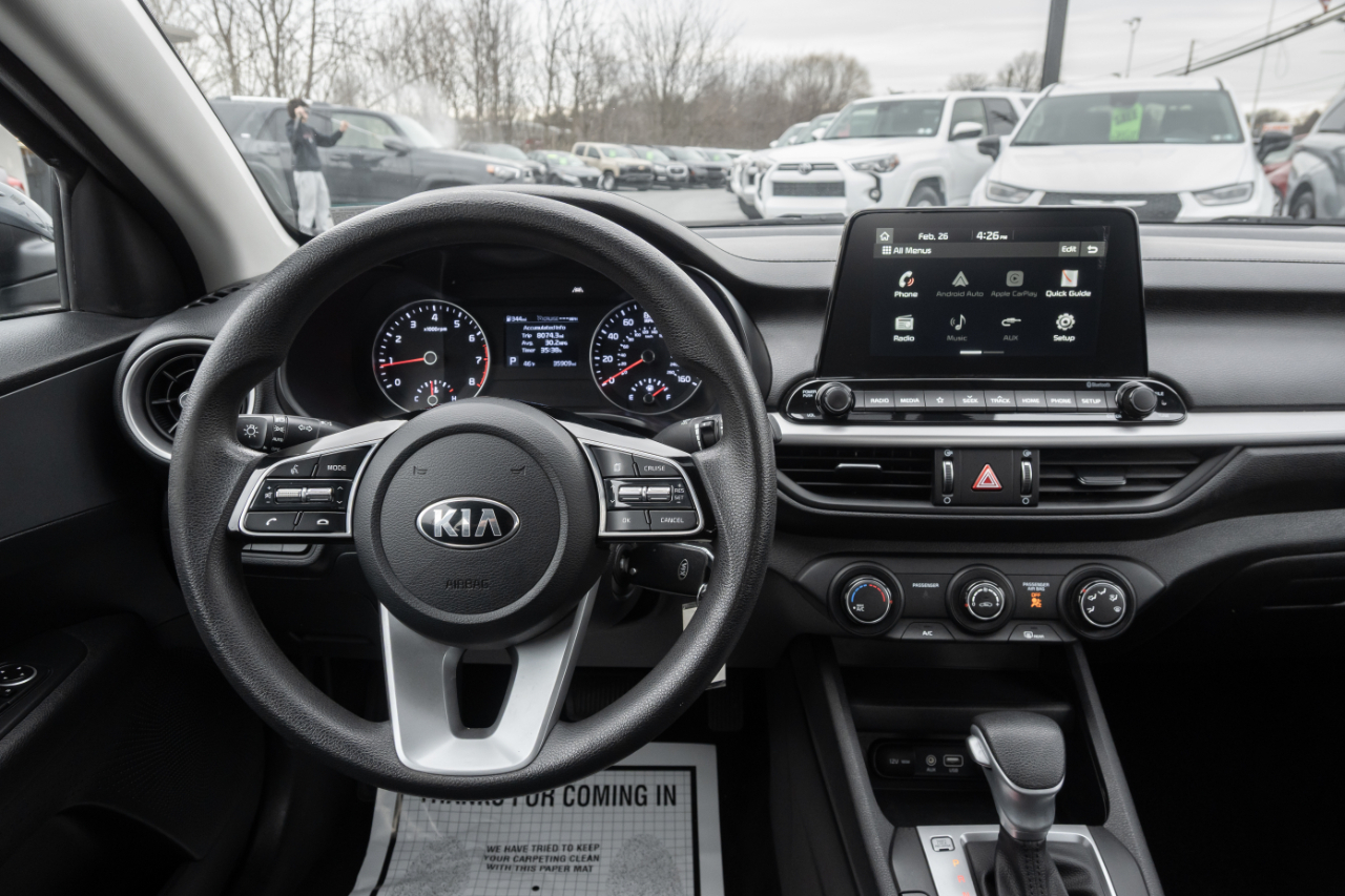 Kia Forte LXS IVT 2021